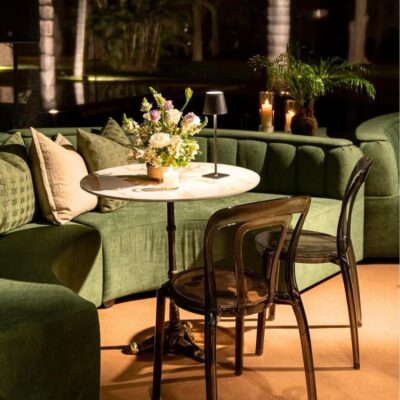 Mueble curvo Verde Velvet - 3 mt.